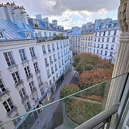 Du Sentier 4*